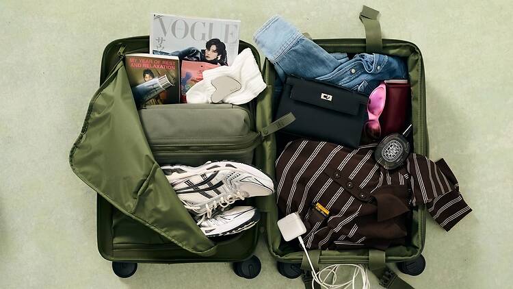 BÉIS luggage. BÉIS luggage.