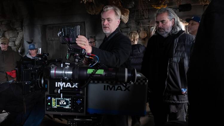 3. ถ่ายทำทั้งเรื่องด้วยกล้อง IMAX Film 70mm 3. ถ่ายทำทั้งเรื่องด้วยกล้อง IMAX Film 70mm