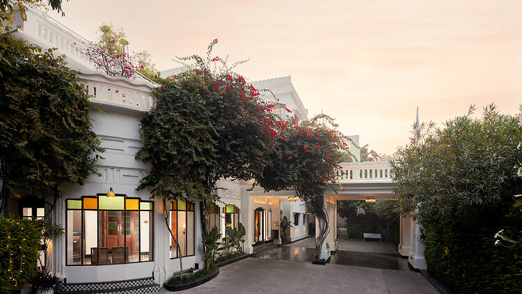 Saraca Hotel | Mall Avenue, Lucknow Saraca Hotel | Mall Avenue, Lucknow