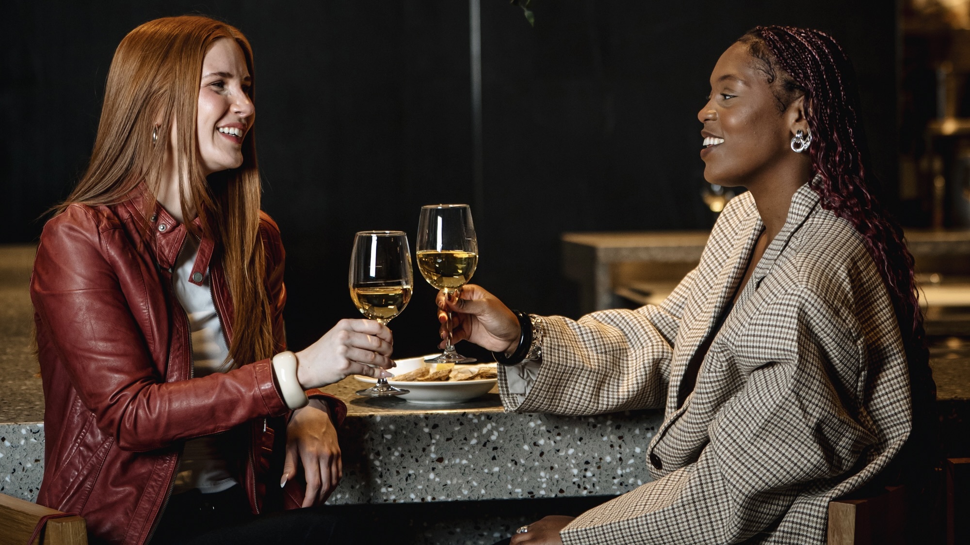 The Downtown Montréal meeting spot that solves the “where should we go?” debate