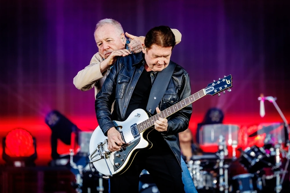 Simple Minds performing live