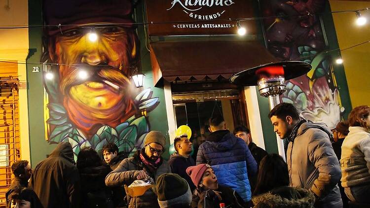 Viejo Richard's & Friends: Un clásico que ayudó a escribir la historia de la cerveza artesanal mendocina