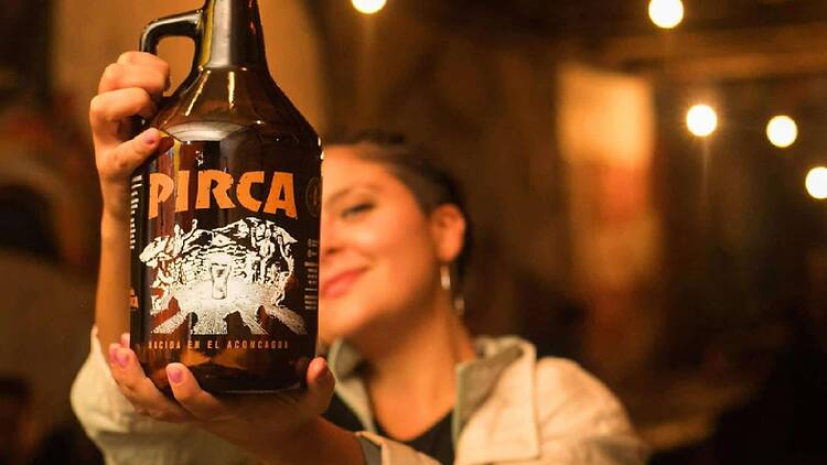Pirca Cervecería: El espíritu urbano de la cerveza mendocina