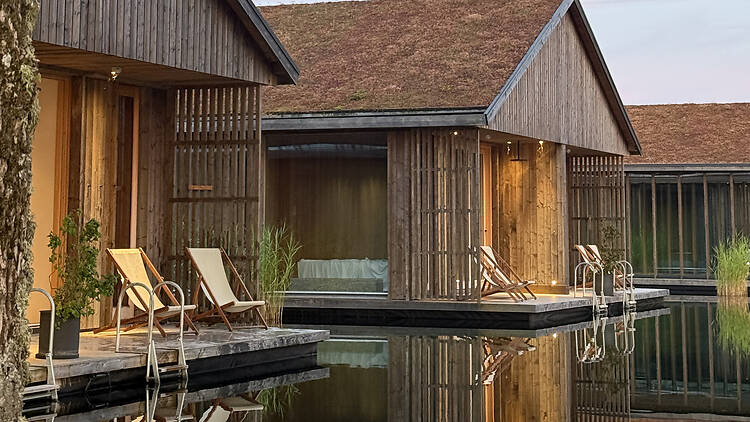 8 unika hotell att checka in på i höst