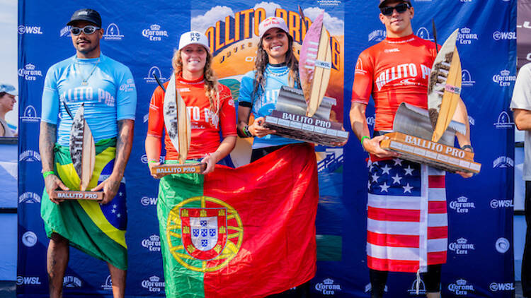 4 finalists