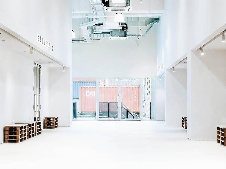 Reflect on time and labour at Maria Taniguchi’s new solo exhibition Reflect on time and labour at Maria Taniguchi’s new solo exhibition