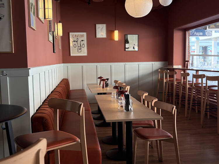 Have a glas of wine at Kork Have a glas of wine at Kork