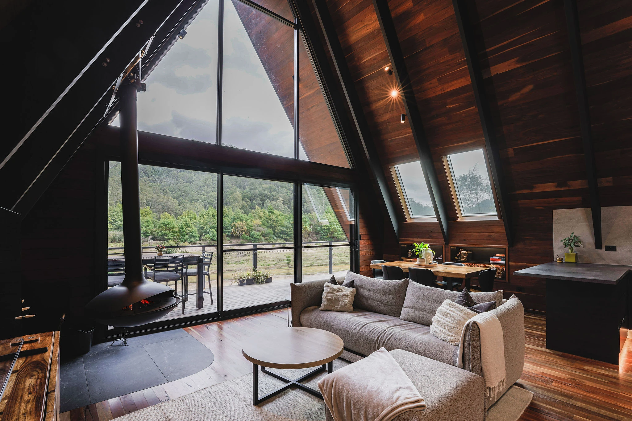 Inside Ashwood AFrame
