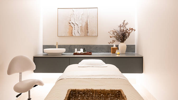 Relax with a massage at AvaniSpa Relax with a massage at AvaniSpa