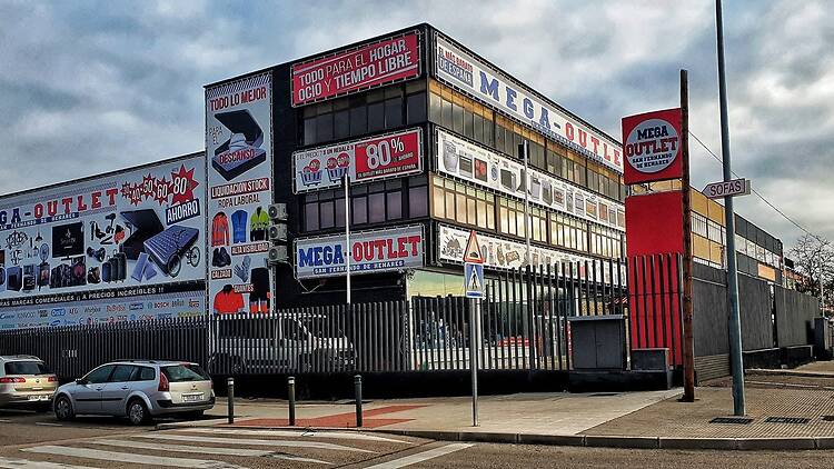 Mega Outlet Mega Outlet