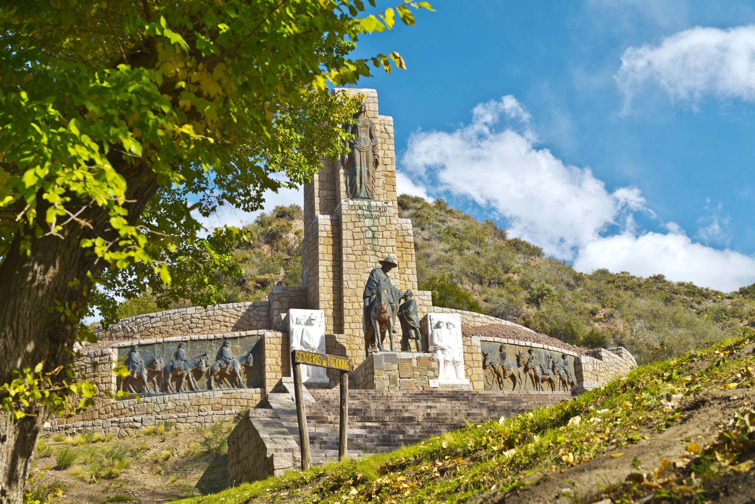monumento-manzano-historico