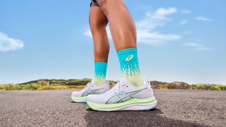ASICS Gel-Kayano 33 A pair of runners
