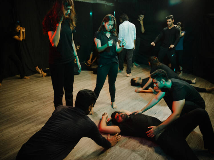 The best ways to get one step closer to Bollywood