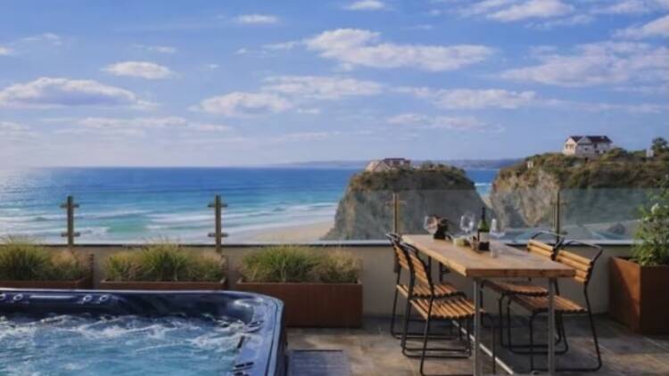 Airbnb with beach views in Newquay for the ultimate surfing holiday Airbnb with beach views in Newquay for the ultimate surfing holiday