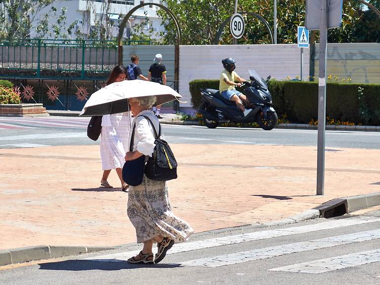Is it safe to travel to Spain? Latest advice as 47C heatwave threatens more wildfires