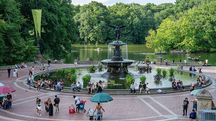 Bethesda Fountain in Central Park Bethesda Fountain in Central Park