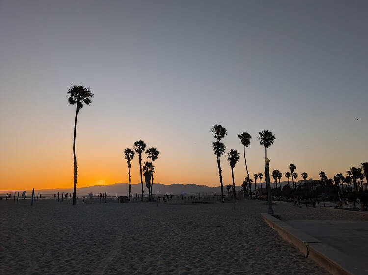 Travel tips every first-time Los Angeles visitor needs to know