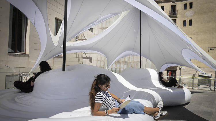 Refugi climàtic a la terrassa de l'Arts Santa Mònica Refugi climàtic a l'Arts Santa Mònica