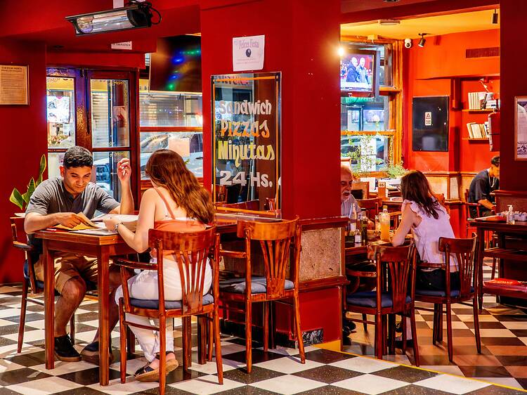 Eat at Bar La Academia, a Classic Buenos Aires Institution Eat at Bar La Academia, a Classic Buenos Aires Institution