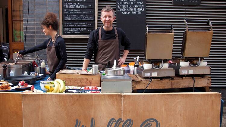 Grab lunch at Maltby Street Market Grab lunch at Maltby Street Market