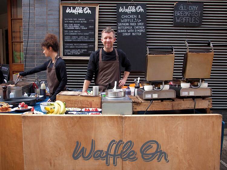 Grab lunch at Maltby Street Market Grab lunch at Maltby Street Market