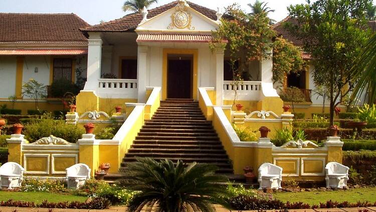 Indo-Portuguese heritage at Palácio do Deão