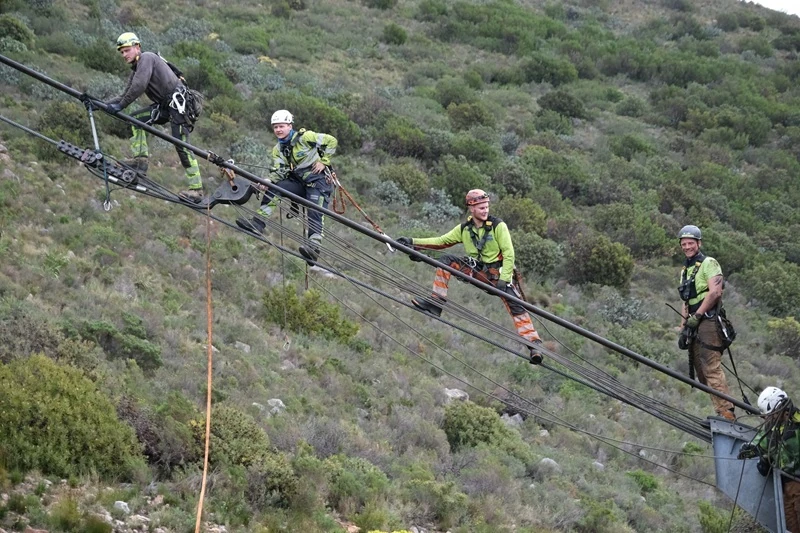 As in previous years, specialists from Doppelmayr Garaventa, the company behind the Cableway's engineering systems, will work alongside TMACC's technical team.