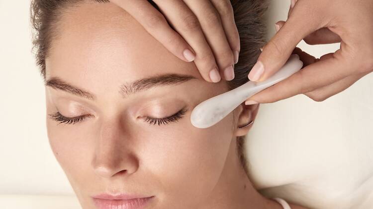 Contour and Sculpt Facial at 45 Park Lane Contour and Sculpt Facial at 45 Park Lane