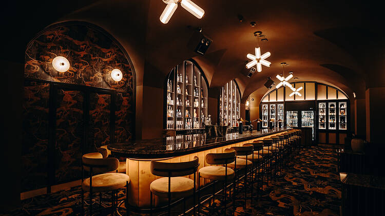 HIDE Bar & Club koktélbár és klub HIDE Bar & Club koktélbár és klub