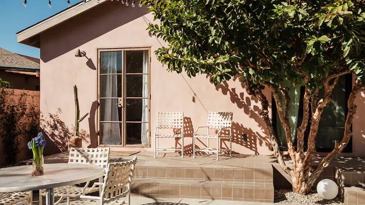 The guava guesthouse by the LA River path