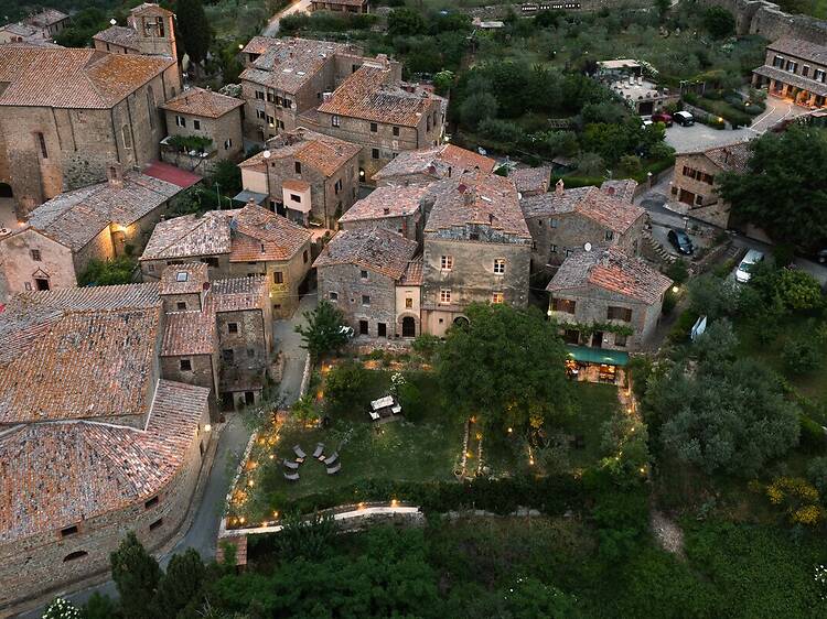 The 10-man villa in the Tuscan Hills The 10-man villa in the Tuscan Hills