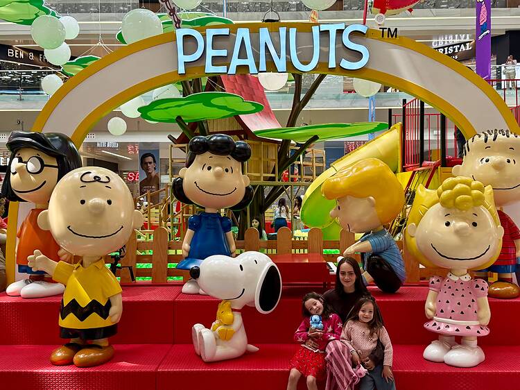 Peanuts invade el verano con tirolesa, resbaladilla y más