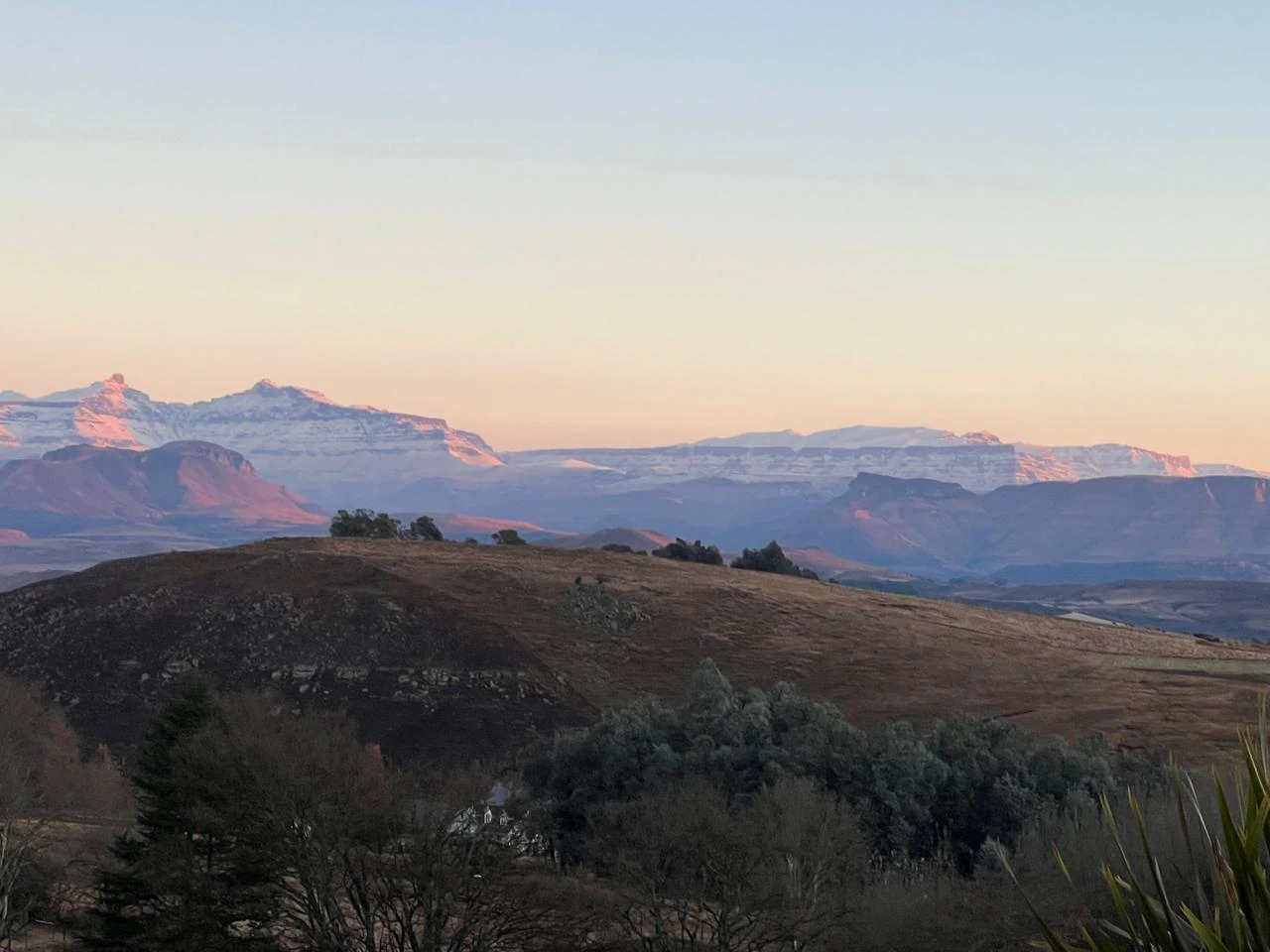 A light dusting of snow on the Berg. 