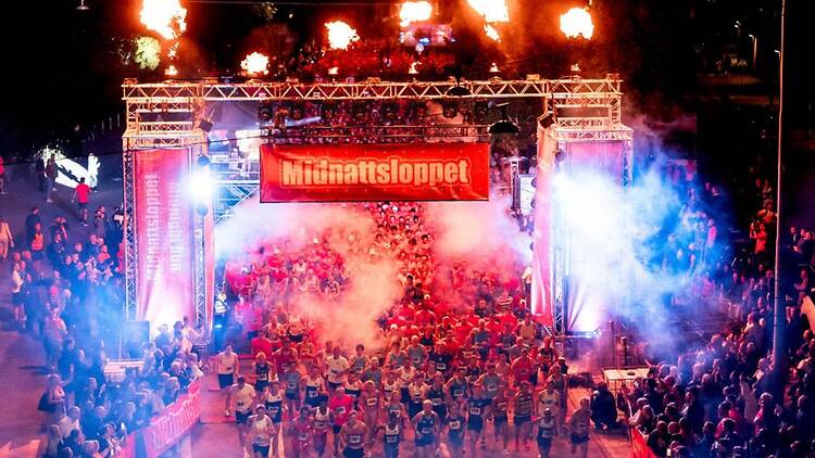 15.8. Gatufest med startnummer på Söder 15.8. Gatufest med startnummer på Söder