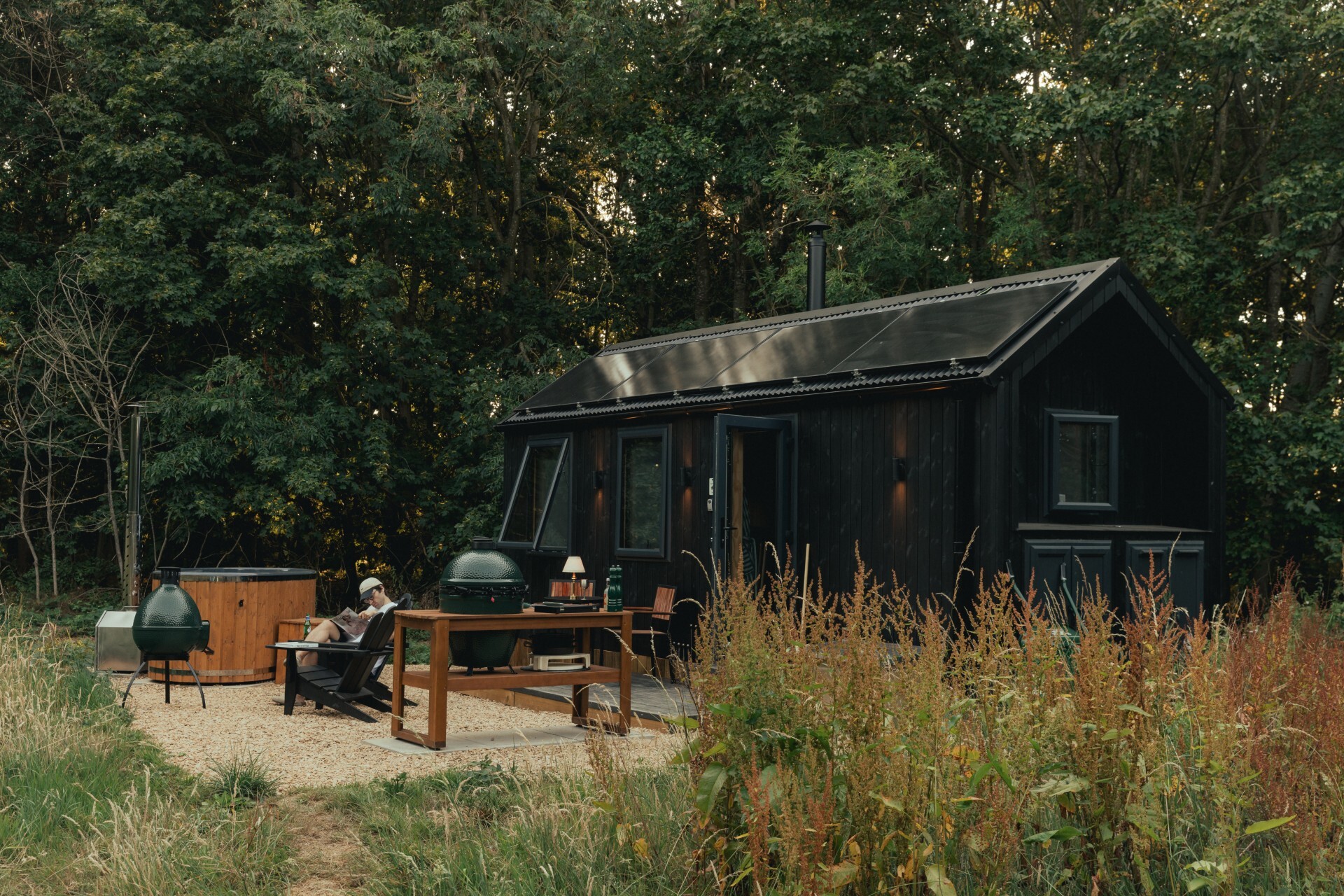 An off-grid cabin perfect for foodies has just opened an hour from London