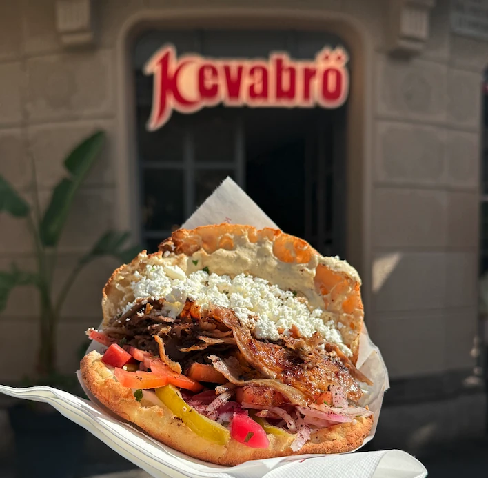Kevabr&ouml;, Barcelona 