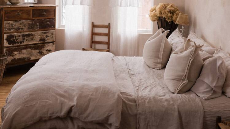 The sepia-toned one-bed off Dundas Street The sepia-toned one-bed off Dundas Street
