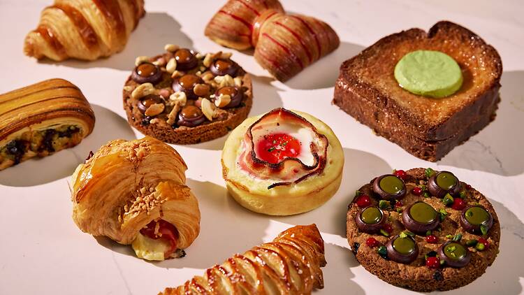 Four Seasons Hotel Hong Kong Cake Shop pop-up Four Seasons Hotel Hong Kong Cake Shop pop-up