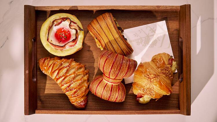 Four Seasons Hotel Hong Kong Cake Shop pop-up Four Seasons Hotel Hong Kong Cake Shop pop-up