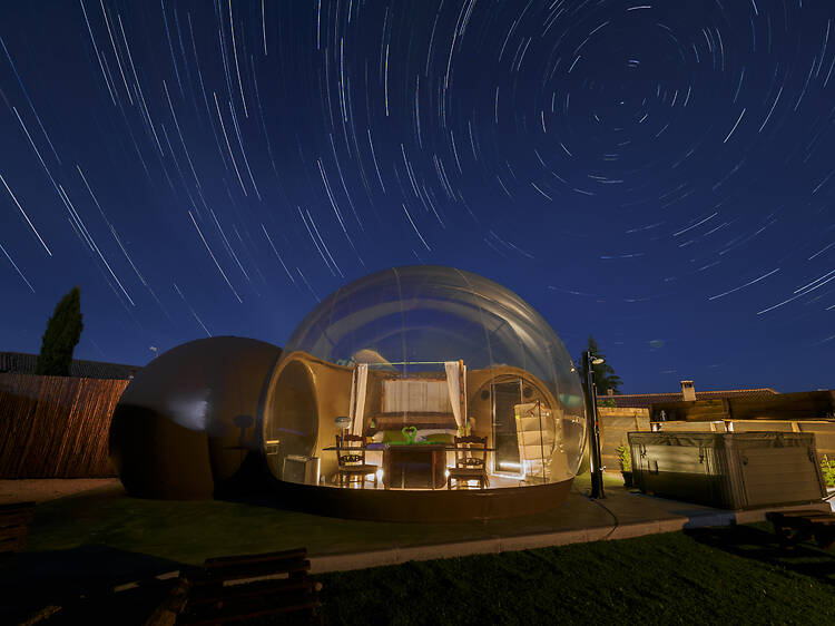 Los mejores hoteles burbuja para una noche romántica bajo las estrellas (y hay uno en Madrid) Los mejores hoteles burbuja para una noche romántica bajo las estrellas (y hay uno en Madrid)