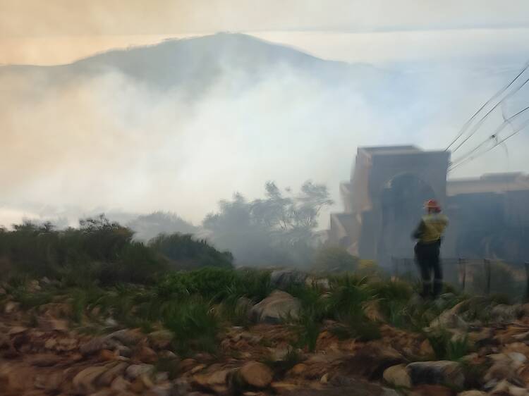 Table Mountain fire prompts precautionary evacuations
