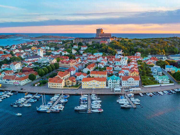 Discover historic Marstrand Discover historic Marstrand