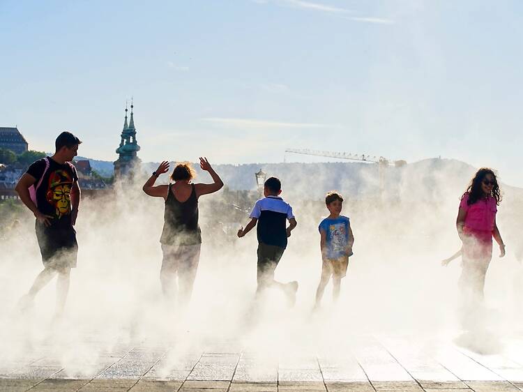 Budapest brings in emergency measures during heatwave