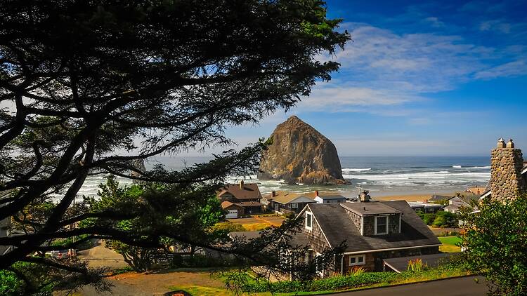 Cannon Beach, Oregon Cannon Beach, Oregon
