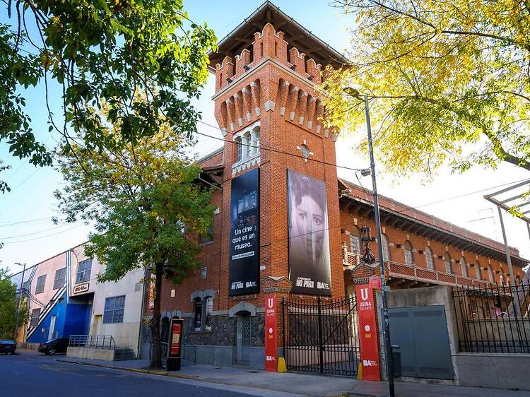 Museo del Cine "Pablo Ducrós Hicken" Museo del Cine "Pablo Ducrós Hicken"