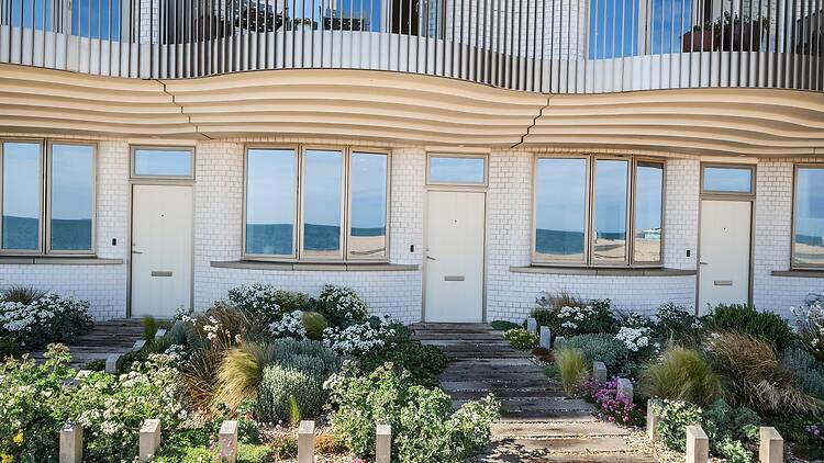 Front door of The View at Shoreline 