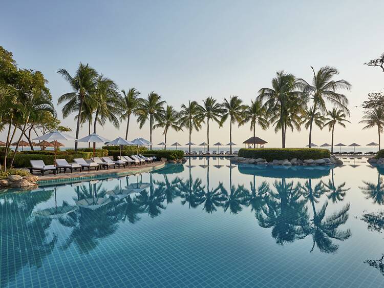 Hyatt Regency Hua Hin slows the pace with beachfront living and interconnecting pools Hyatt Regency Hua Hin slows the pace with beachfront living and interconnecting pools