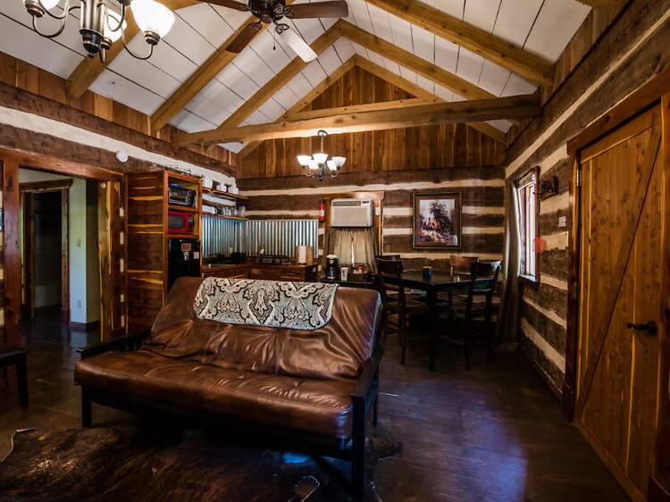 The wooden cabin with nature trail in Lindale The wooden cabin with nature trail in Lindale