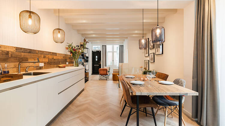 Luxury Airbnb in Jordaan near Leiden Square