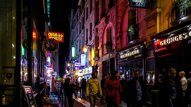 Paris Paris